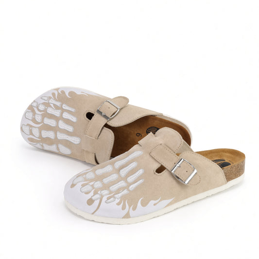 Zueco de ante beige con estampado de calavera Milano Vibes